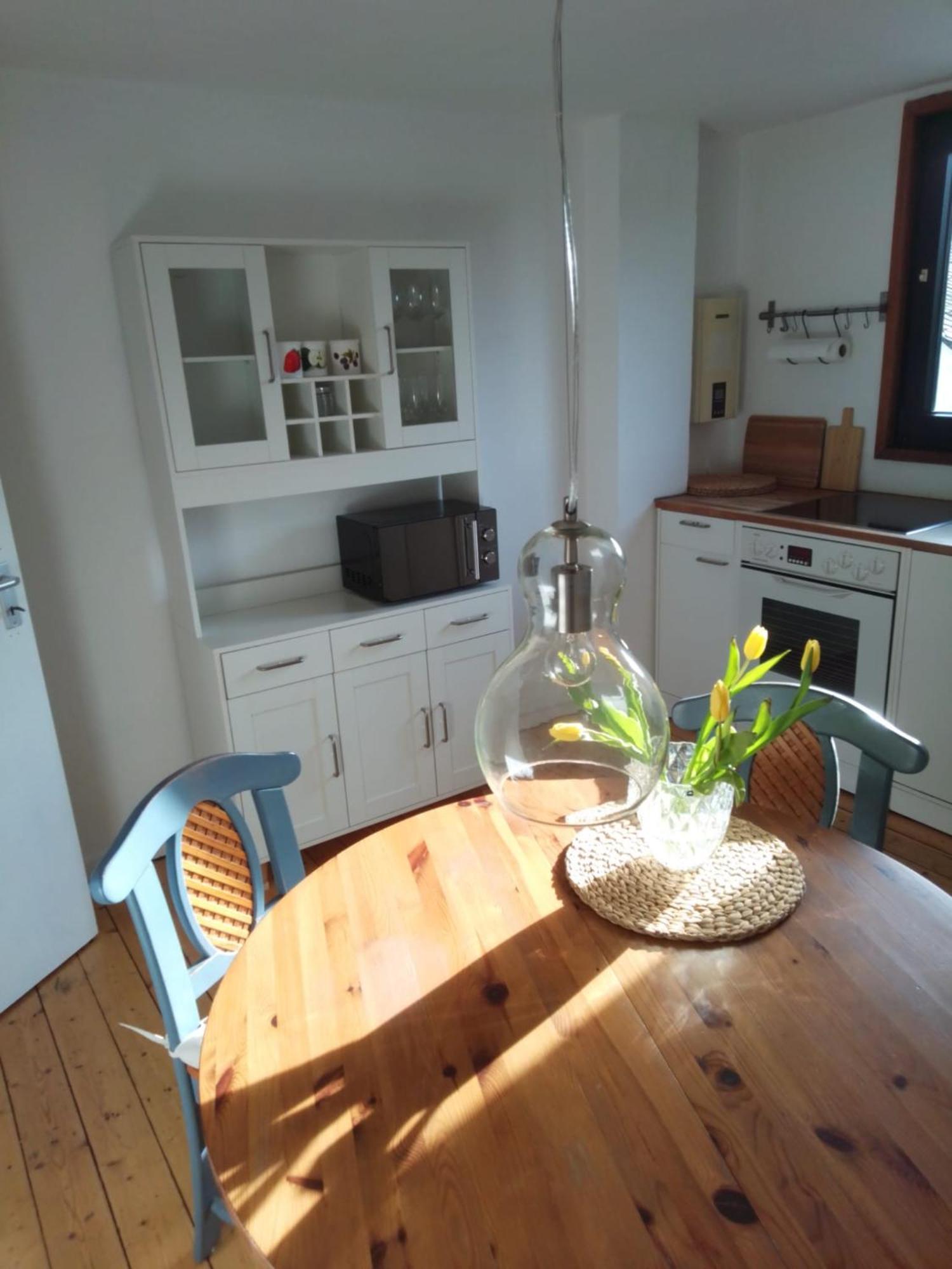 Grosse Private Spa Wellness Ferienwohnung In Koblenz Naehe Zum Rhein Kamer foto